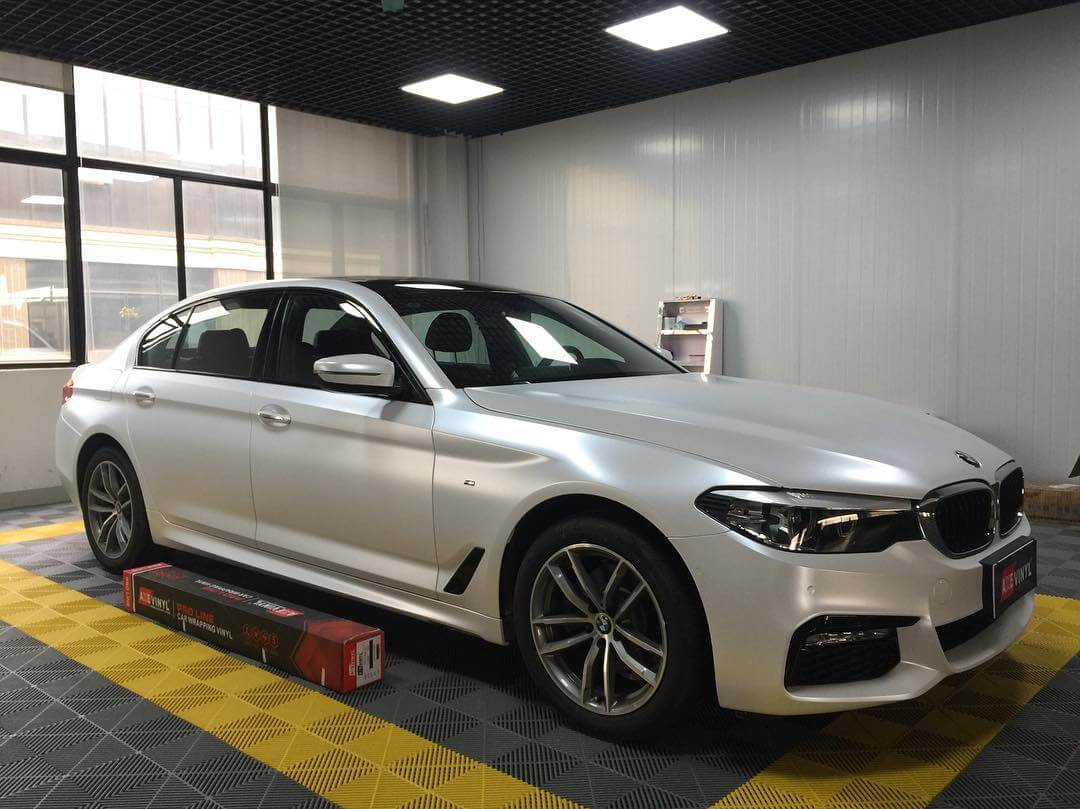 عکس محصول کاوربدنه سفید مات متالیک