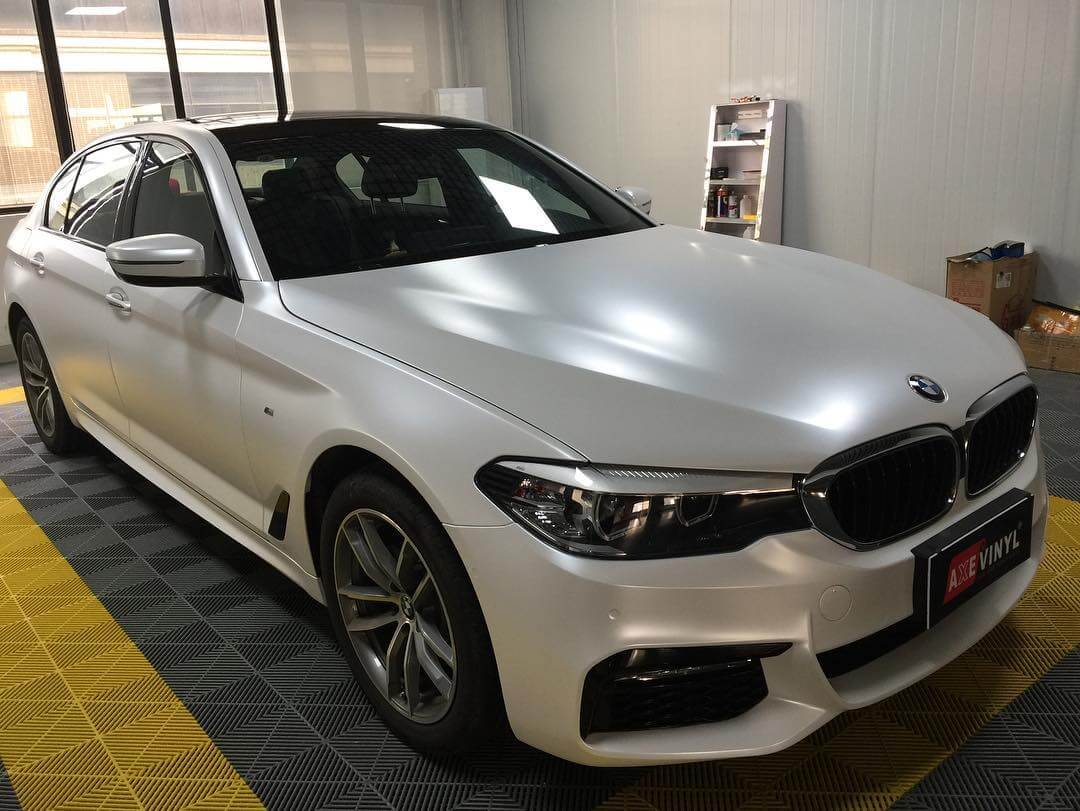 عکس محصول کاوربدنه سفید مات متالیک