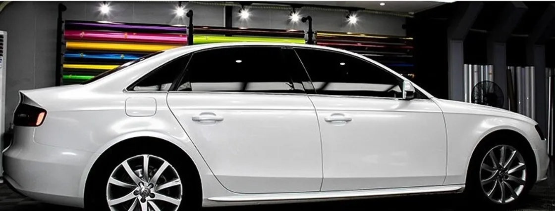 عکس محصول کاور بدنه سفید سوپر متالیک براق