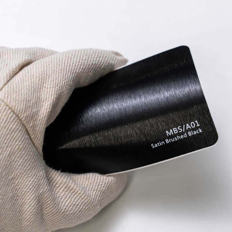 عکس محصول کاور بدنه مشکی خش دار ساتن