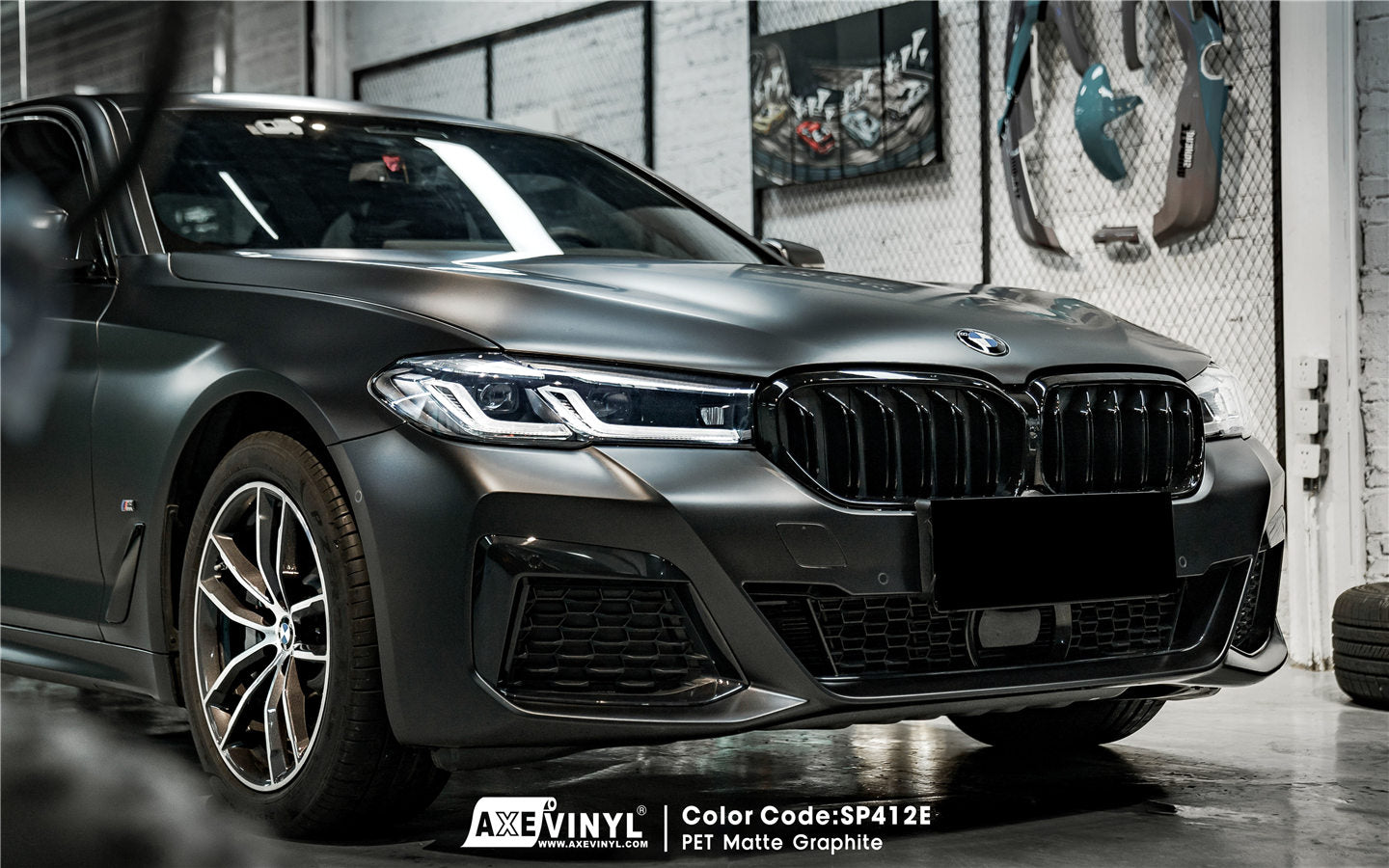 عکس محصول کاوربدنه BMW مات گرافیتی